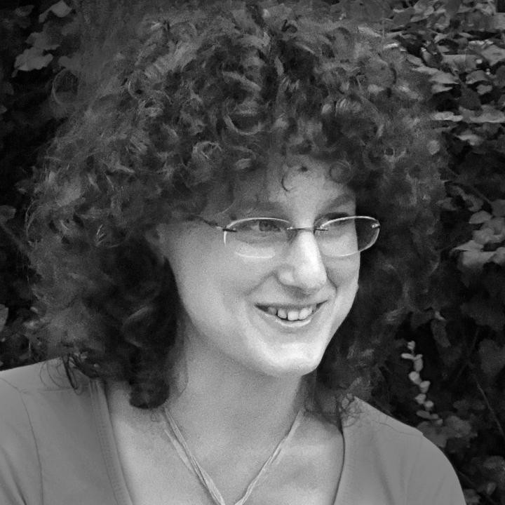 Varga-Fogarasi Szilvia - Kétfülű